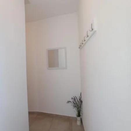 Branko Apartment *